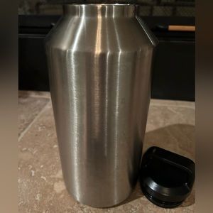 64 oz. Yeti Insulated Stainless Steel Tumbler